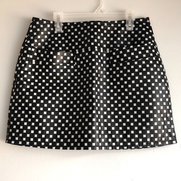 Marc by Marc Jacobs Checkered Leather Mini Skirt - Picture 2 of 7